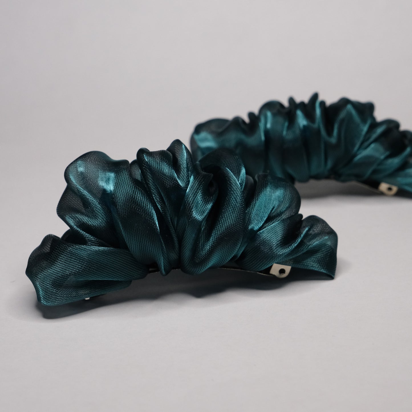 Raukti segtukai "Viridian green sparkle"