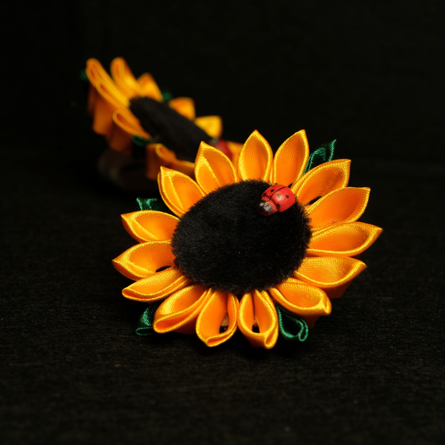 Gumytė "Saulėgrąža su boružėle"