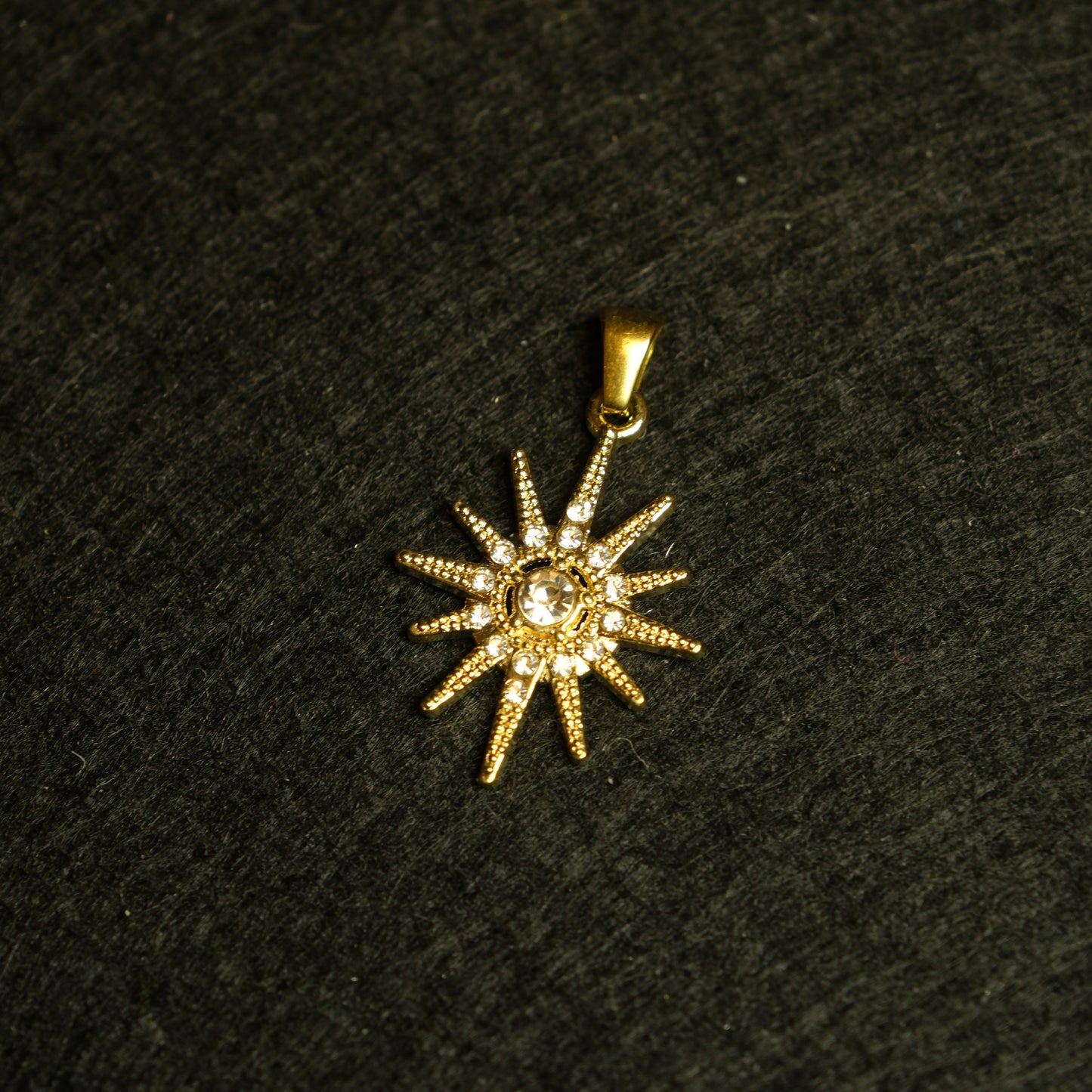 Pakabukas ant kaklo "Sparkle"