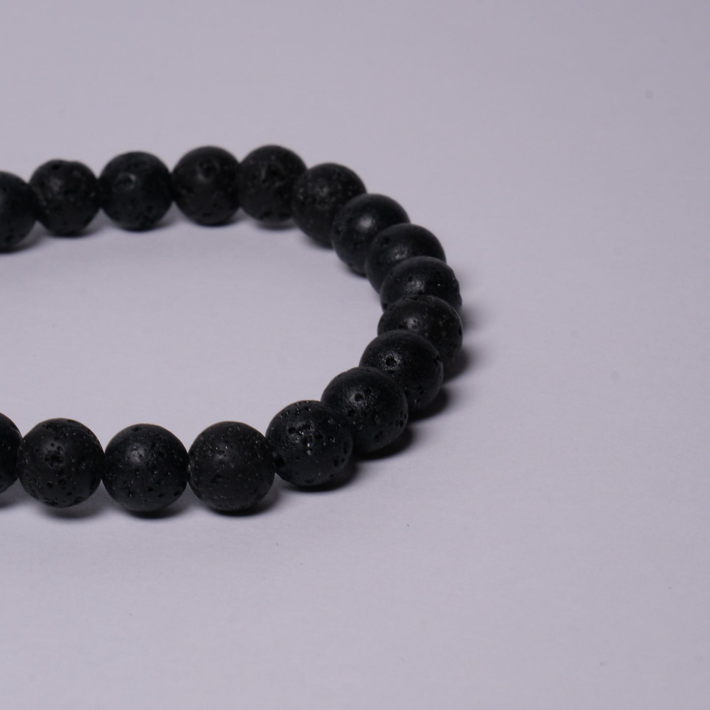 Apyrankė "Lavos žemė"