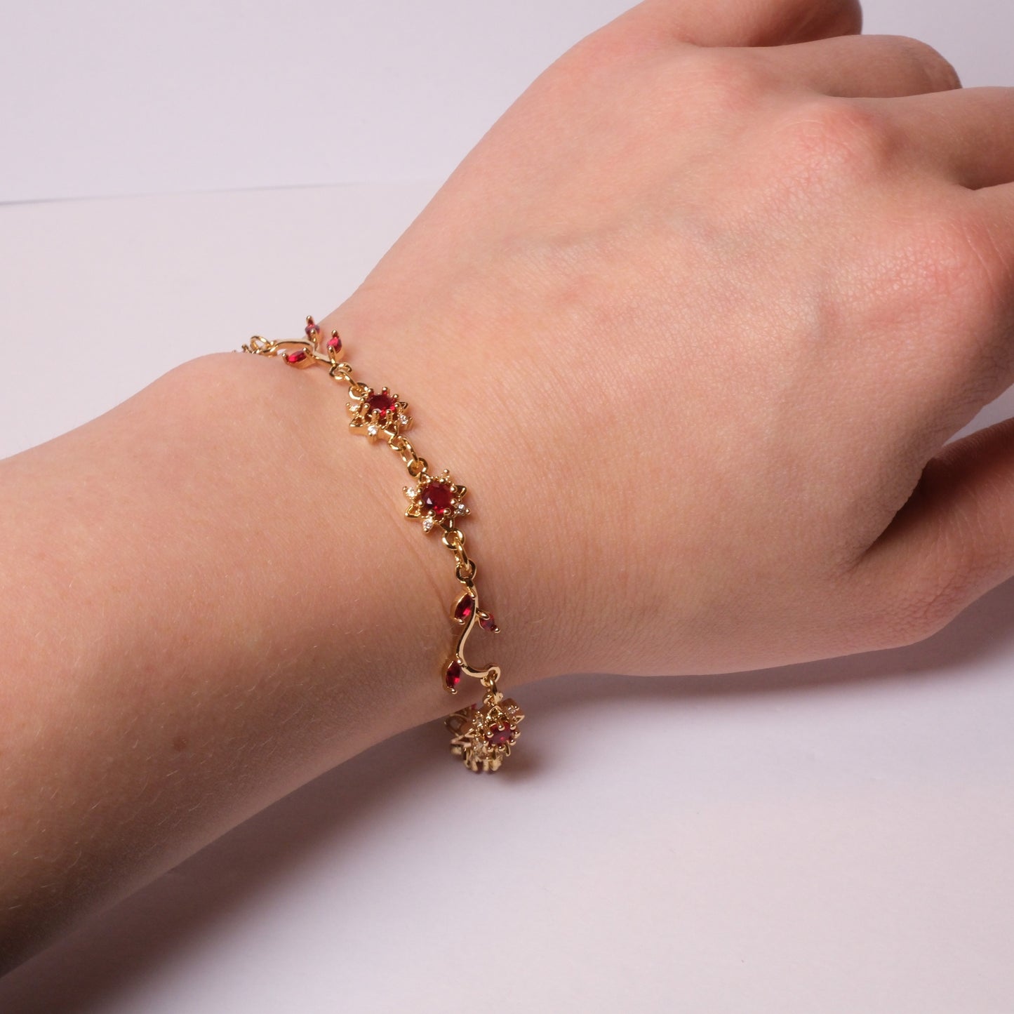 Apyrankė "Royal red"