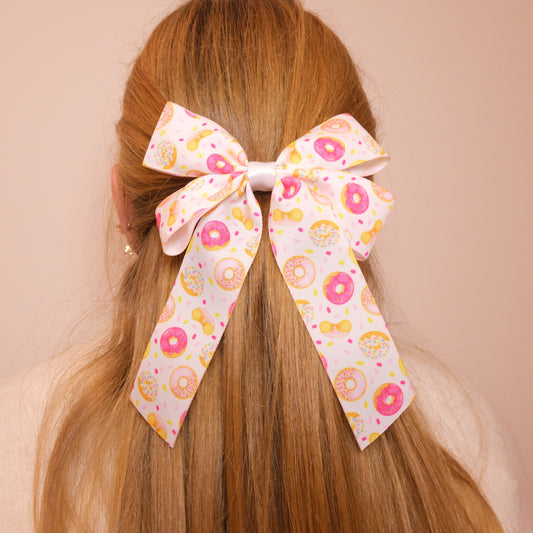 Kaspinukas su spurgytėmis