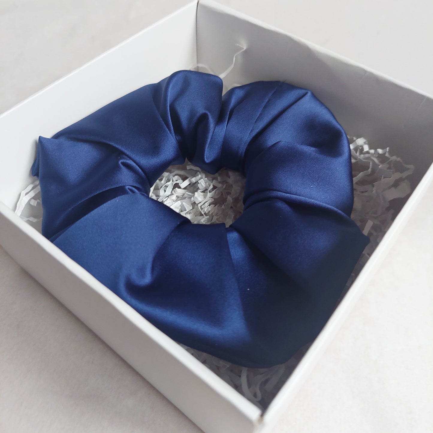 Scrunchie gumytės iš atlaso