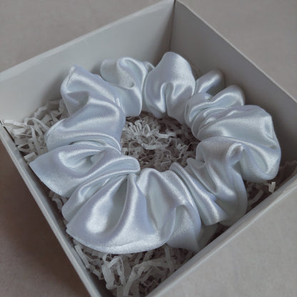 Scrunchie gumytės iš atlaso