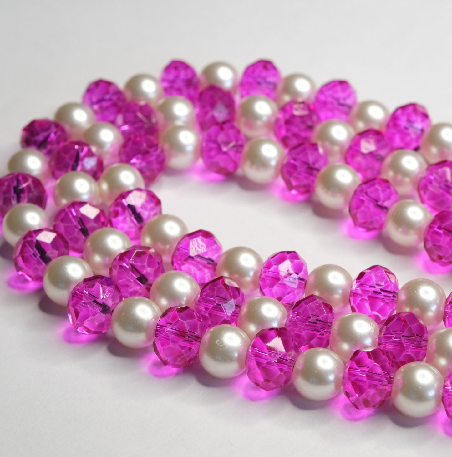 Kaklo papuošalas "Pink glass & pearls"