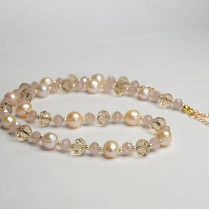 Kaklo papuošalas "Champagne pearls"