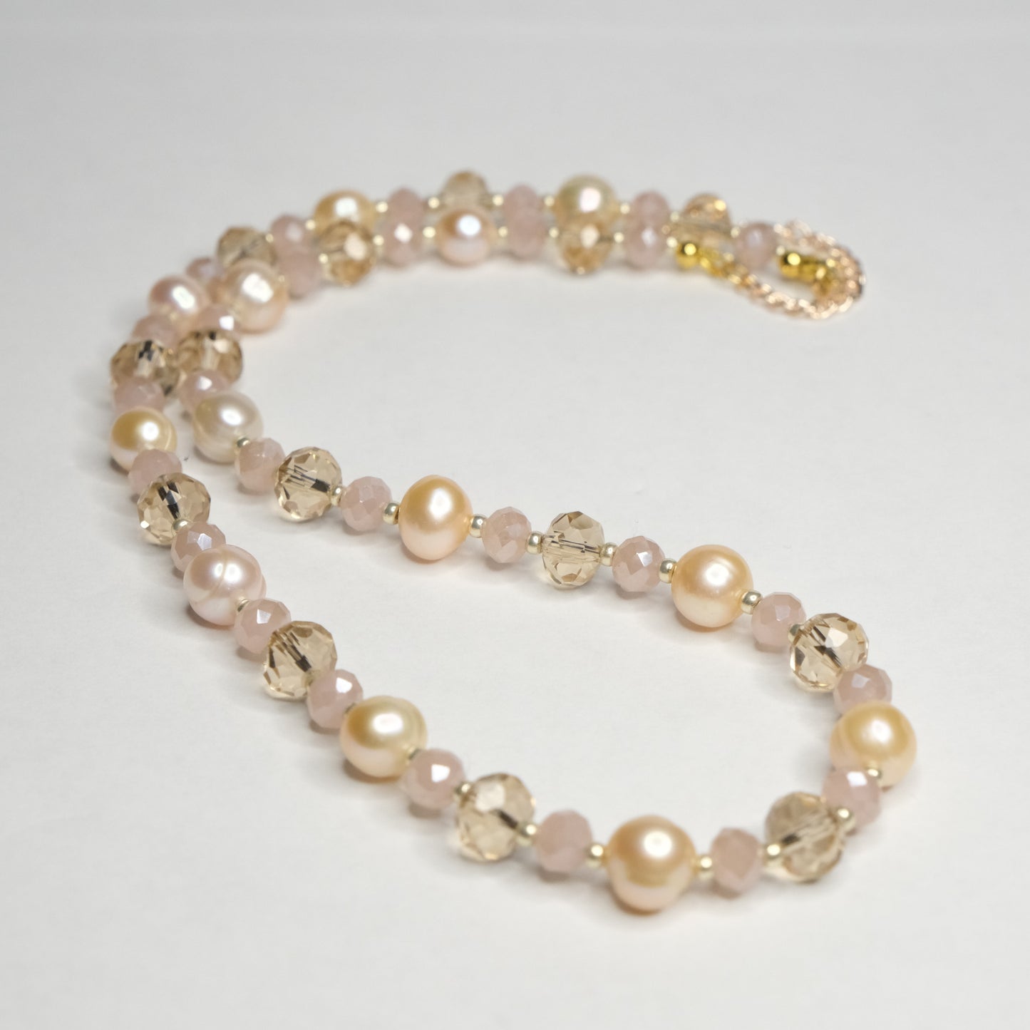 Kaklo papuošalas "Champagne pearls"