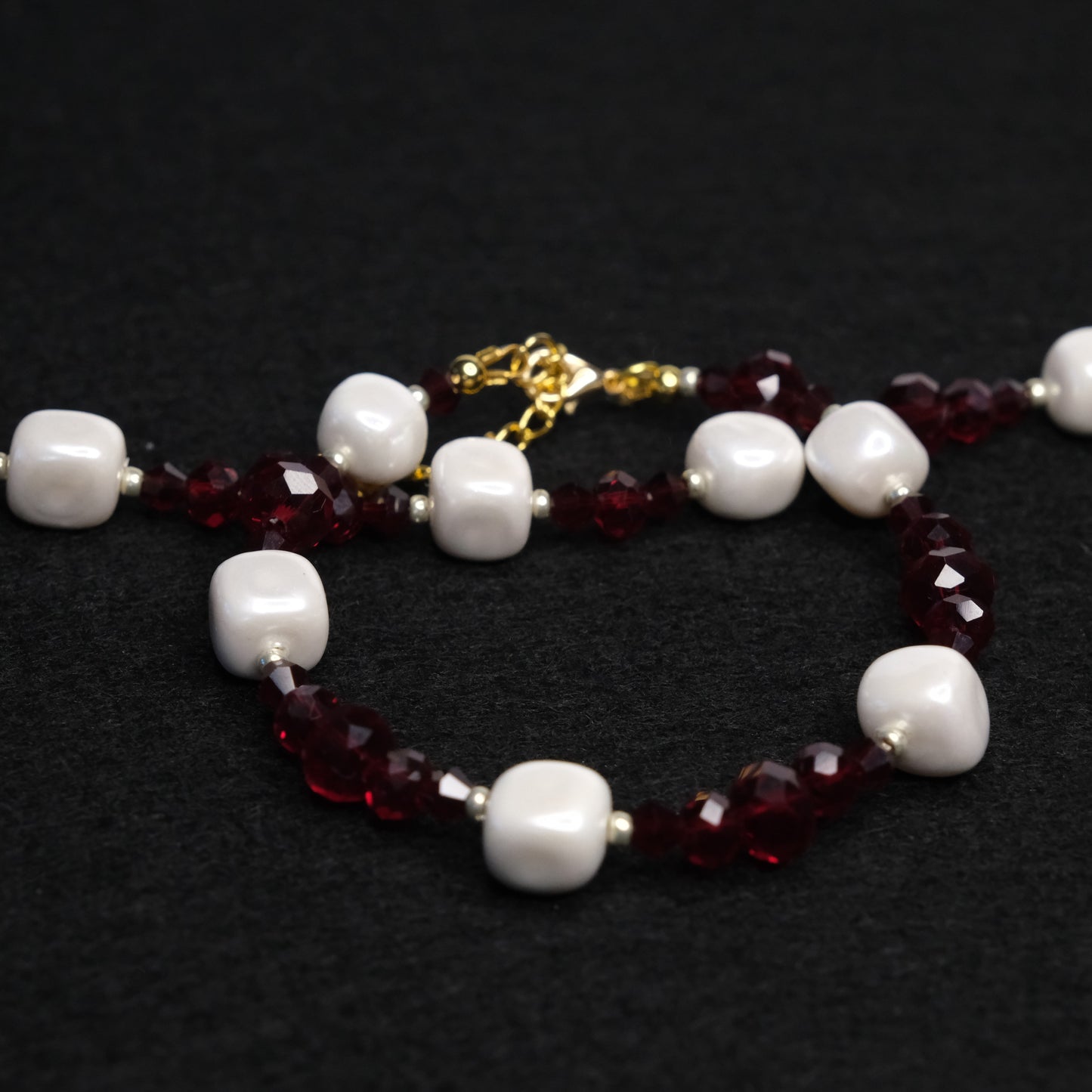 Apyrankė "Cherry drops"