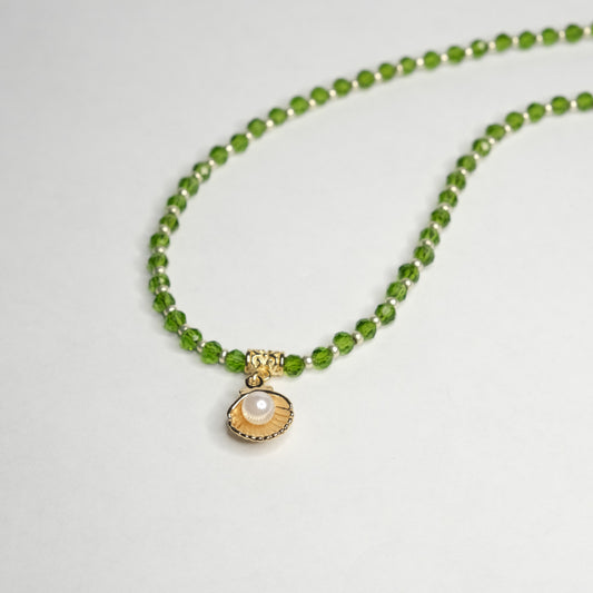 Kaklo papuošalas "Green seashell"