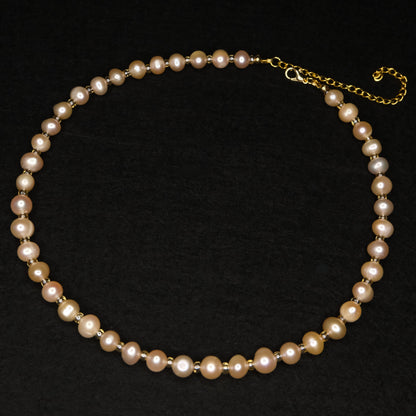 Kaklo papuošalas "Peachy pearls"