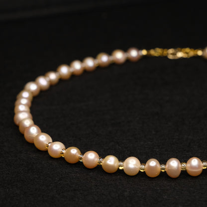 Kaklo papuošalas "Peachy pearls"