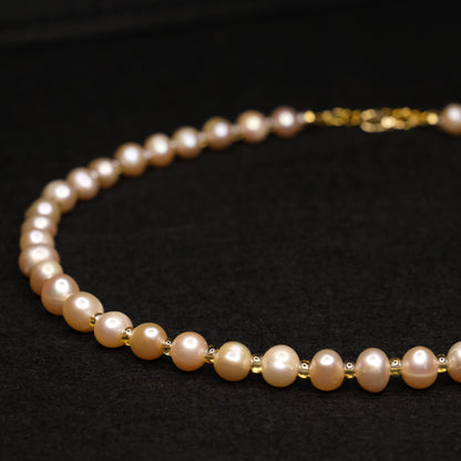 Kaklo papuošalas "Peachy pearls"