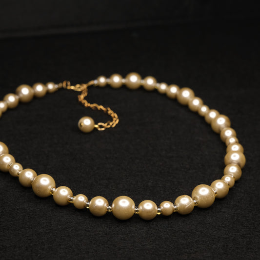 Kaklo papuošalas "Sand pearls"