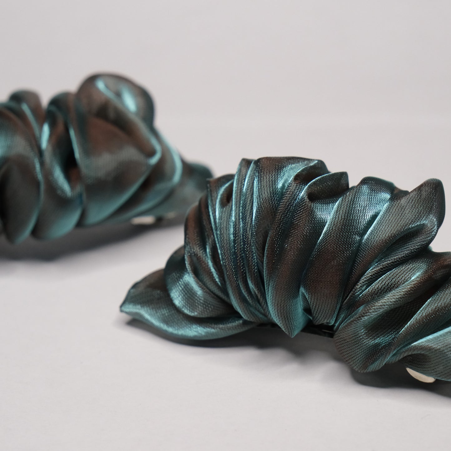 Raukti segtukai "Forest green & bronze"
