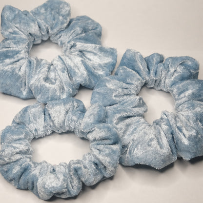 Scrunchie "Veliūrinis dangus"