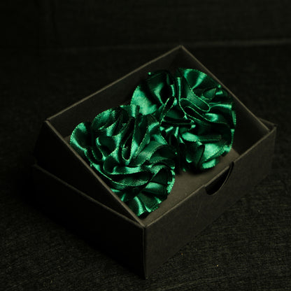 Tamsiai žalias pomponas