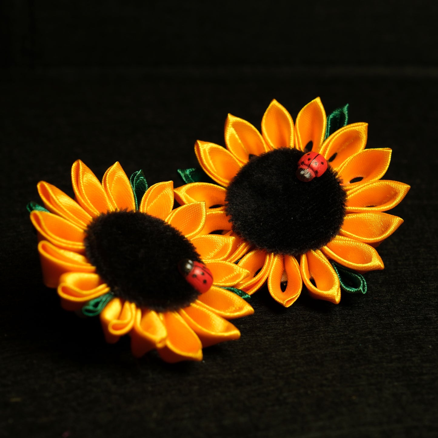 Gumytė "Saulėgrąža su boružėle"