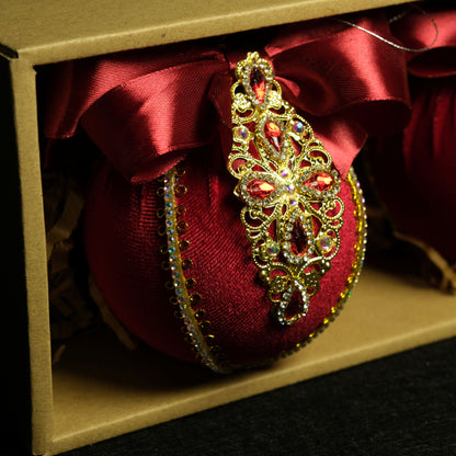 Eglutės žaisliukas "Raudonas kaspinas"