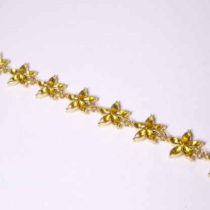 Kaklo papuošalas "Geltonos gėlytės"