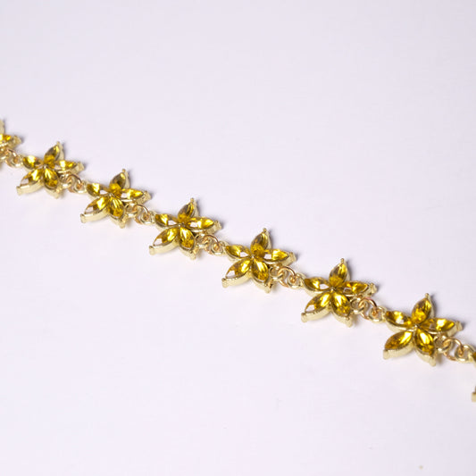 Kaklo papuošalas "Geltonos gėlytės"