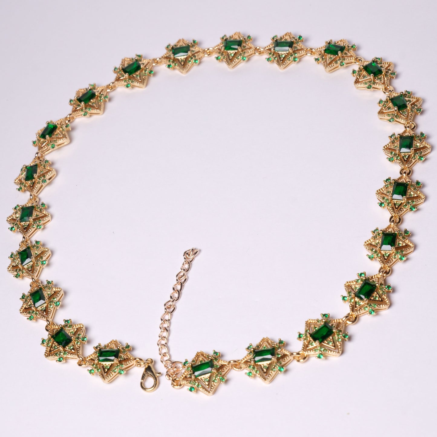 Kaklo papuošalas "Persijos lobiai"