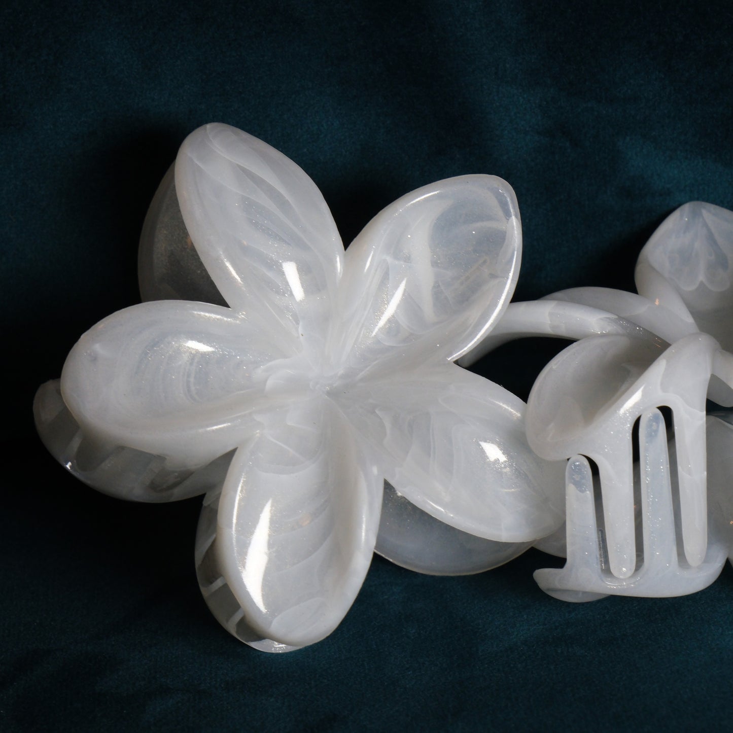 KapKap "White pearl" gėlytė