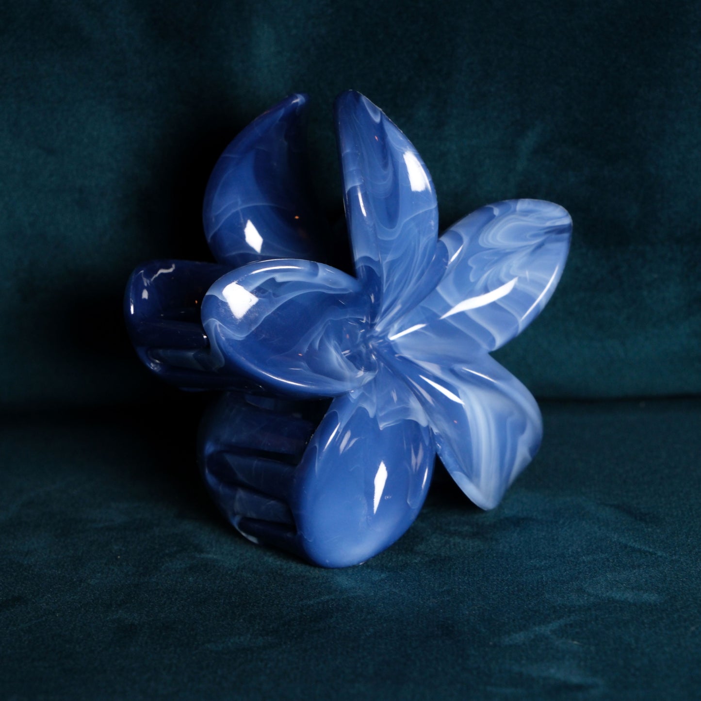 KapKap "Navy blue" gėlytė