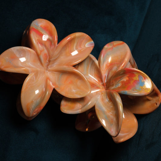 KapKap persikinio jaspio spalvos gėlytė