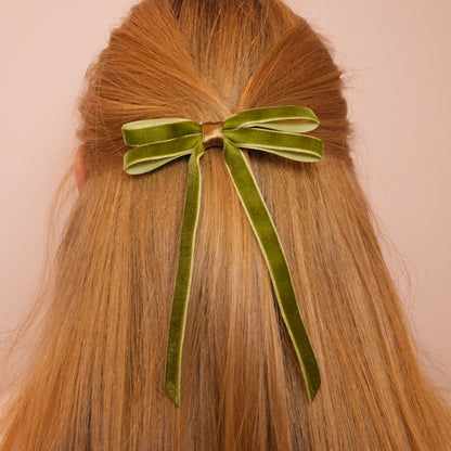 Samanų spalvos kaspinukas