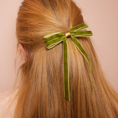 Samanų spalvos kaspinukas