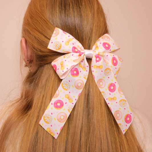 Kaspinukas su spurgytėmis