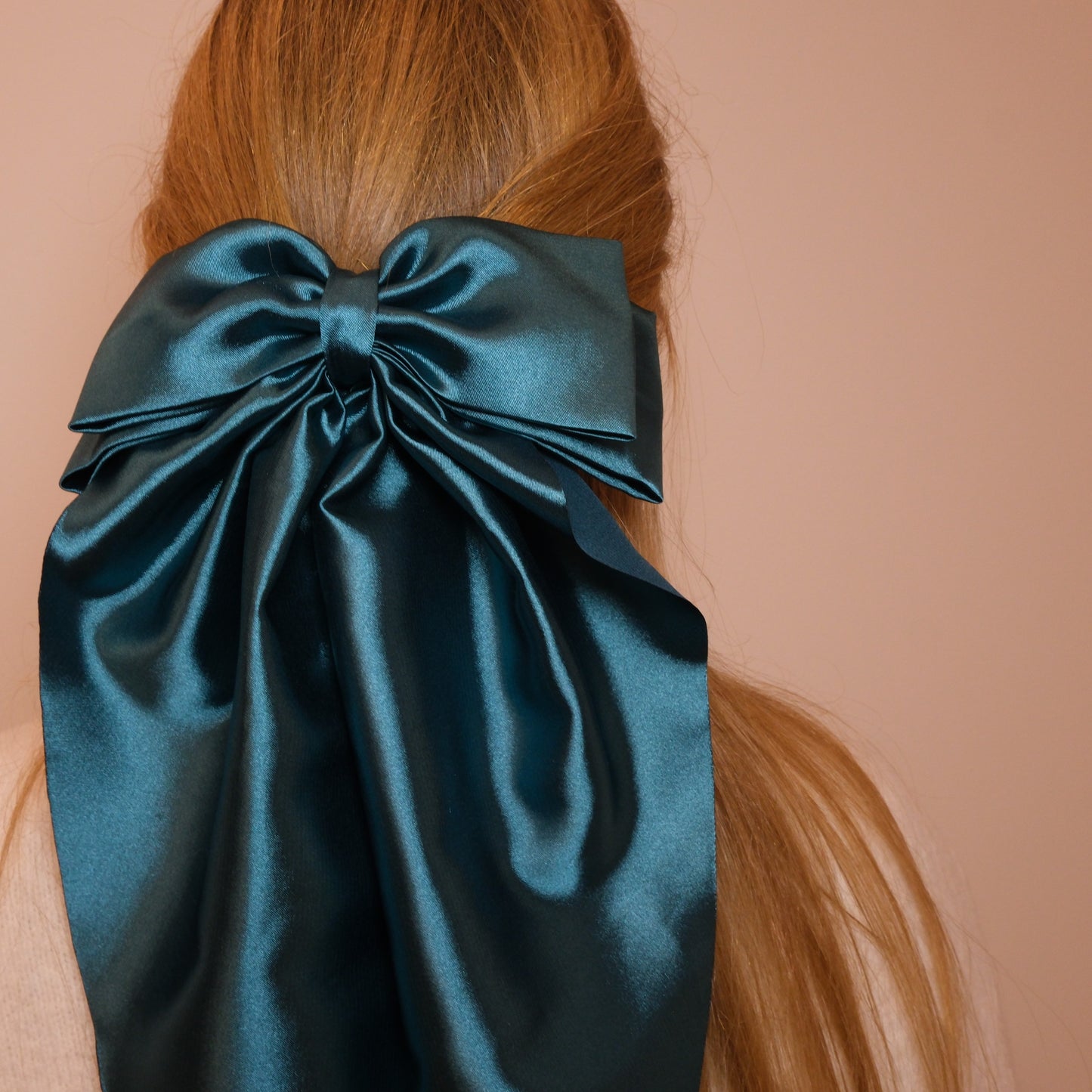 Kaspinas "Tamsi elektrinė"